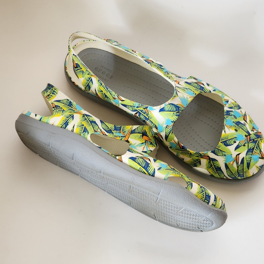 Crocs Volt Green Swiftwater Wave Tropical Sandals… - image 5